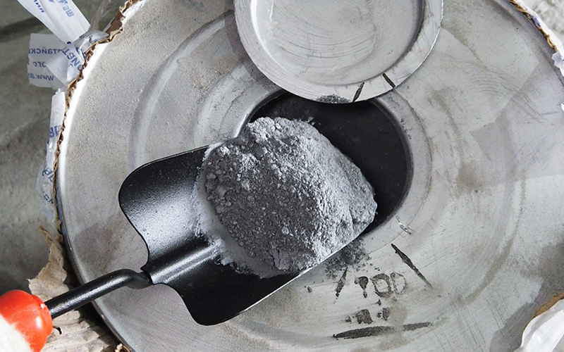 Для производства газобетона применяют алюминиевую пудру